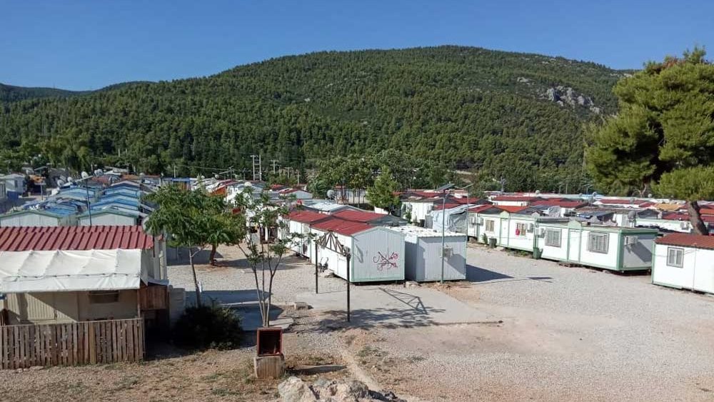 Προβλήματα στη λειτουργία της δομής Νέα Μαλακάσα διαπιστώνει η ΜΚΟ «Υποστήριξη Προσφύγων στο Αιγαίο»