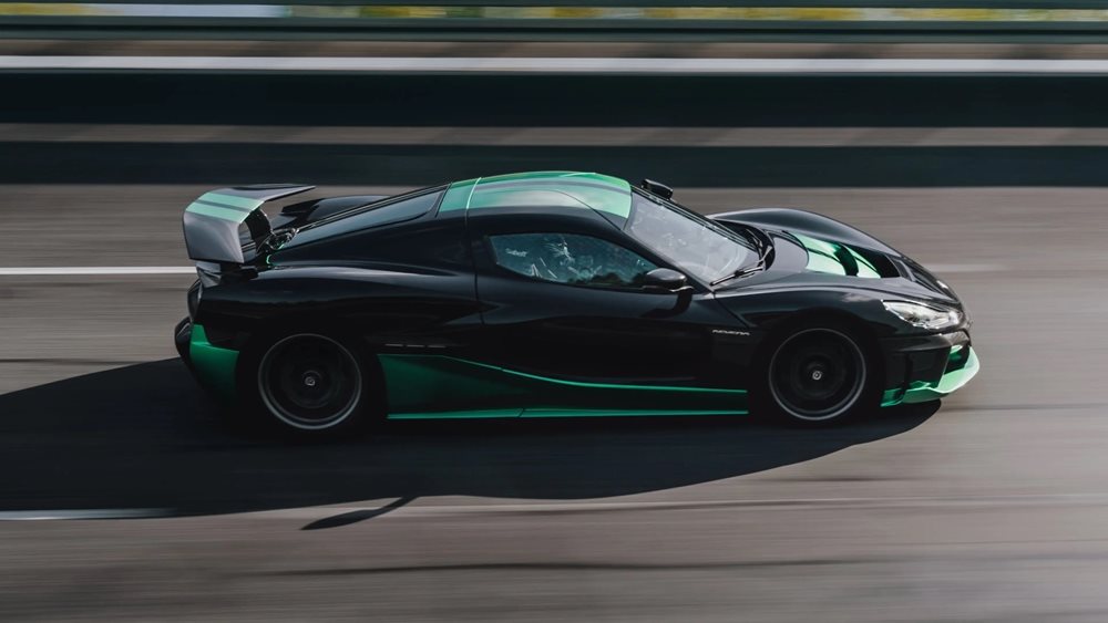 Οδηγώντας το ηλεκτρικό hypercar Rimac Nevera που μόλις έσπασε 23 ρεκόρ (+video)