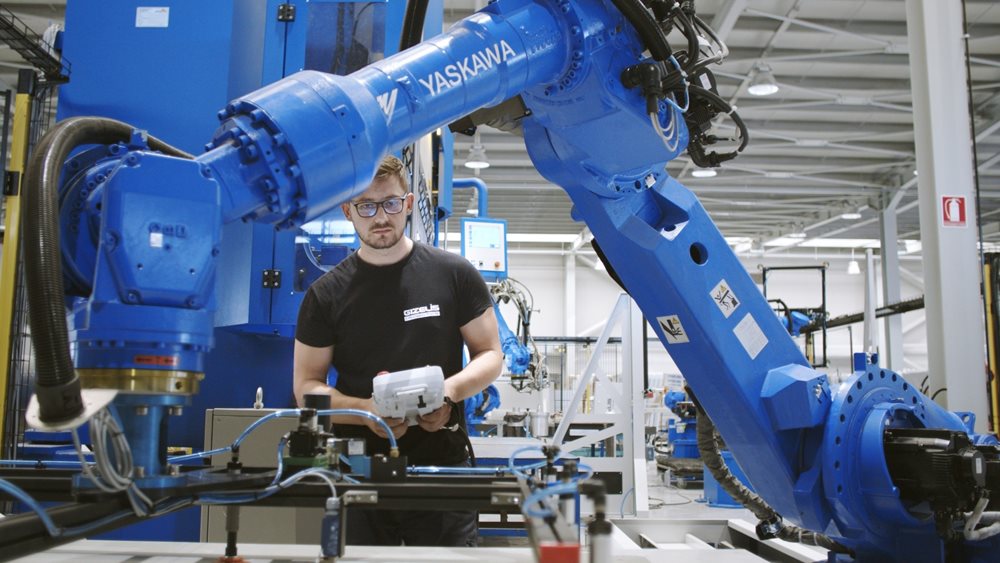 Ο Ευάγγελος Γκιζελής, CEO & Founder της Gizelis Robotics, αποκτά μέσω AMK τον έλεγχο του πλειοψηφικού πακέτου των μετοχών
