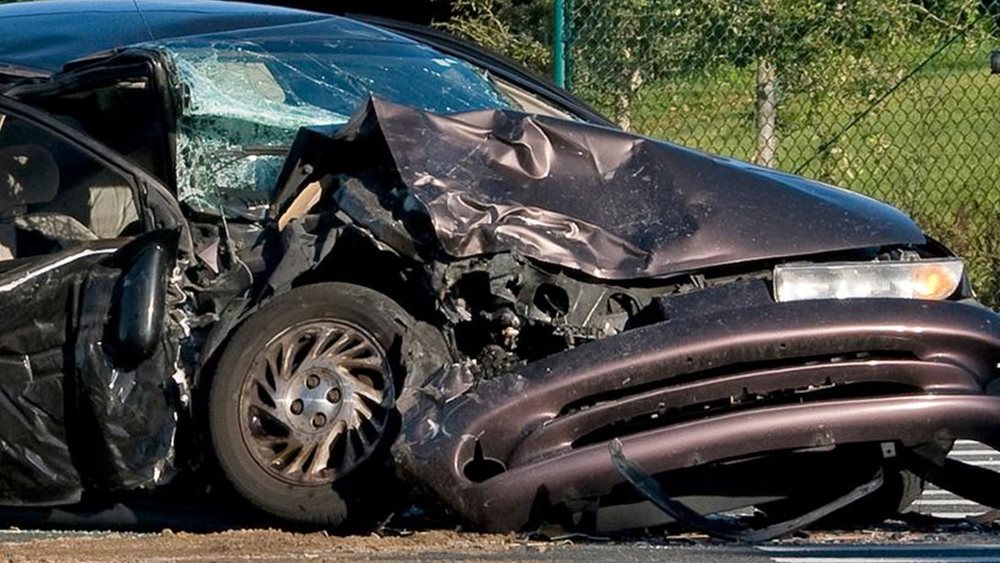 Τροχαίο με μία νεκρή και τρεις τραυματίες στη λεωφόρο Σουνίου