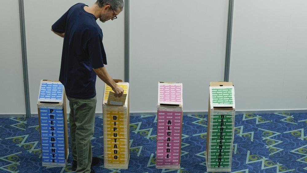 Παναμάς: Ο Χοσέ Ραούλ Μουλίνο επόμενος πρόεδρος