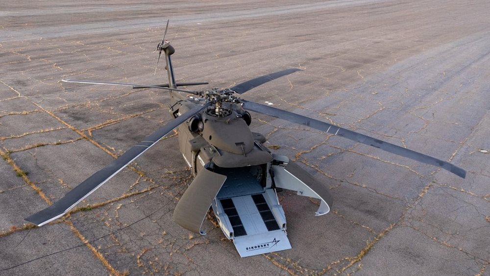 Η Sikorsky μετατρέπει το BLACK HAWK® σε U-Hawk™, ένα πλήρως επιχειρησιακό αυτόνομο μη επανδρωμένο ελικόπτερο (UAS)