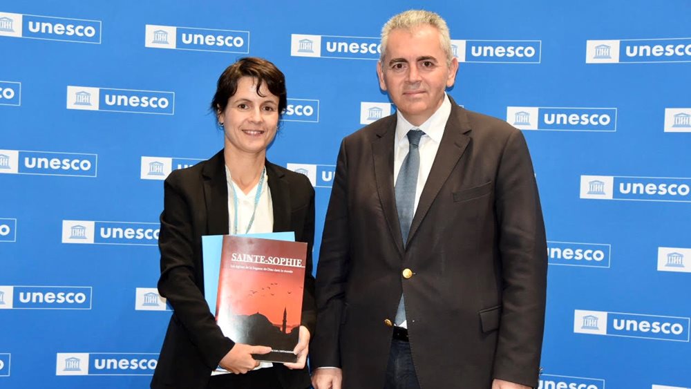 Μ. Χαρακόπουλος προς UNESCO: "Να κηρυχθεί η Αγία Σοφία μνημείο εν κινδύνω"