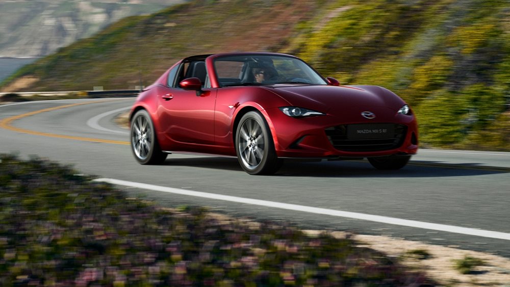 Μόλις παρουσιάστηκε αναβαθμισμένο Mazda MX-5 (εικόνες)
