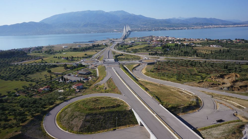 Ηράκλειο: Εγκρίθηκε από το Δημοτικό Συμβούλιο ο ανασχεδιασμός τριών κυκλοφοριακών κόμβων