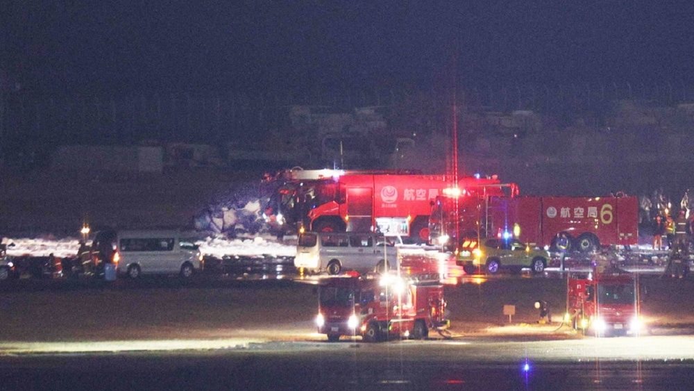Ιαπωνία: Γάλλοι εμπειρογνώμονες συμμετέχουν στην έρευνα για το αεροπορικό δυστύχημα στο αεροδρόμιο του Τόκιο