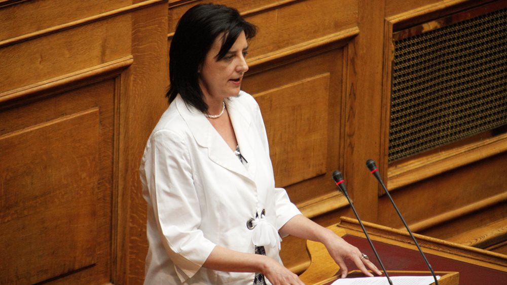 Εντός της εβδομάδας στη Βουλή το νομοσχέδιο για τη μείωση των υποχρεωτικών εισφορών προς τον ΕΦΚΑ