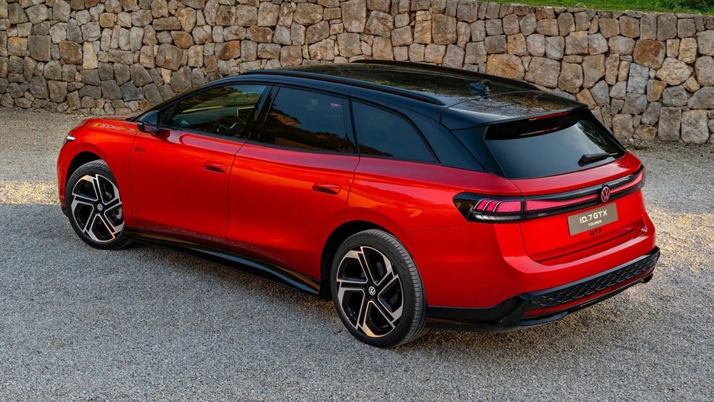 Tο VW ID.7 Tourer GTX συνδυάζει χώρους και επιδόσεις