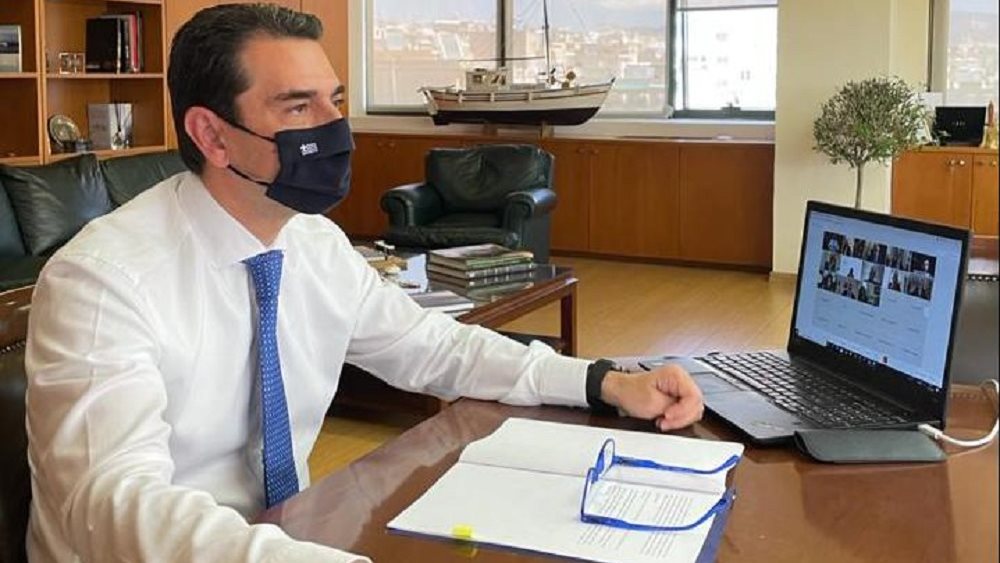 Το σχέδιο ενεργειακού μετασχηματισμού της Ελλάδας παρουσίασε σε πρέσβεις ο Κ. Σκρέκας