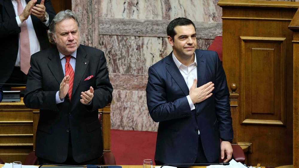 Πανηγυρίζει ο Τσίπρας για τη Συμφωνία - Φίλη χώρα η &quot;Βόρεια Μακεδονία&quot;