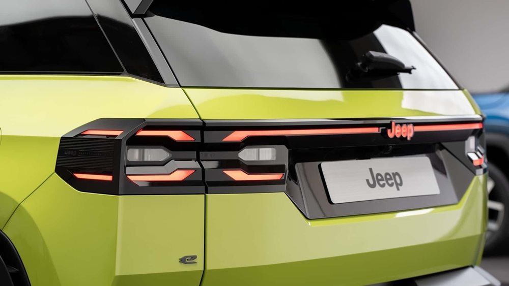 Η Jeep αποκάλυψε ποια έκδοση του νέου Compass θα έχει τετρακίνηση