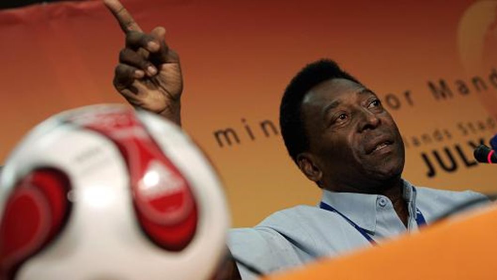 Ο Pelé μηνύει τη Samsung