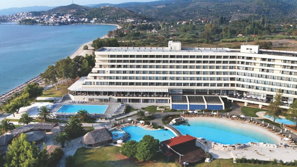 &quot;Check-in&quot; στο Πόρτο Καρράς για τον Ιβάν Σαββίδη