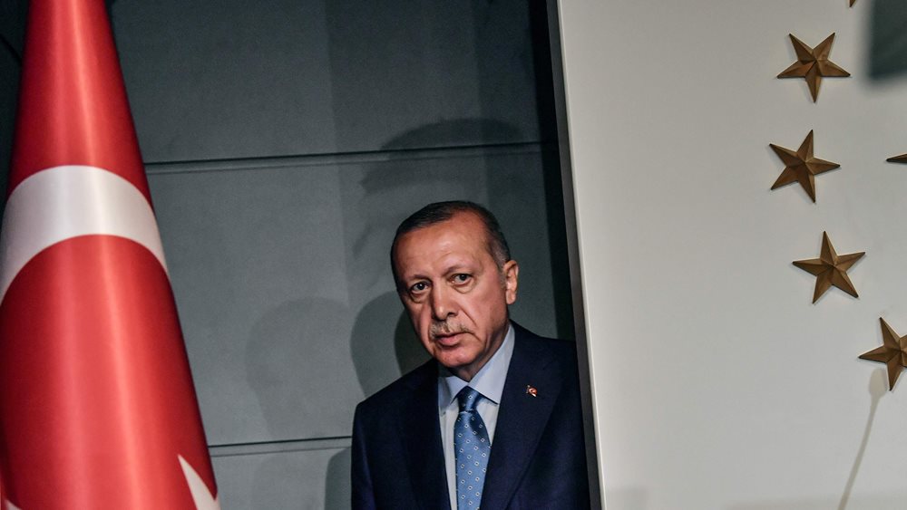 Οι τράπεζες της Τουρκίας στα χέρια ενός: Ο Ερντογάν &quot;έφαγε&quot; και τη Vakıfbank