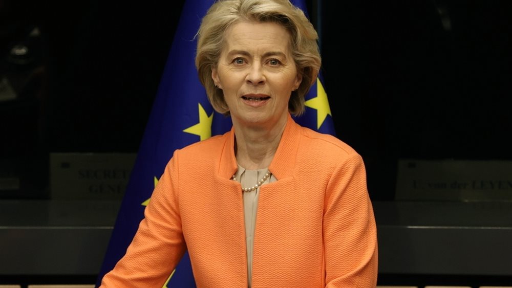Politico: Τα "δύσκολα" μαθηματικά για επανεκλογή της Φον Ντερ Λάιεν και ο μαγικός αριθμός 361