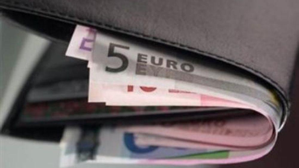 Η πανδημία στραγγάλισε τη μεσαία τάξη