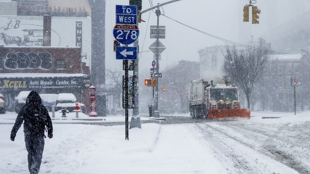 Πολικό ψύχος στις ΗΠΑ: 11 νεκροί - Σε συναγερμό 90 εκατομμύρια άνθρωποι για την "καταιγίδα του αιώνα"