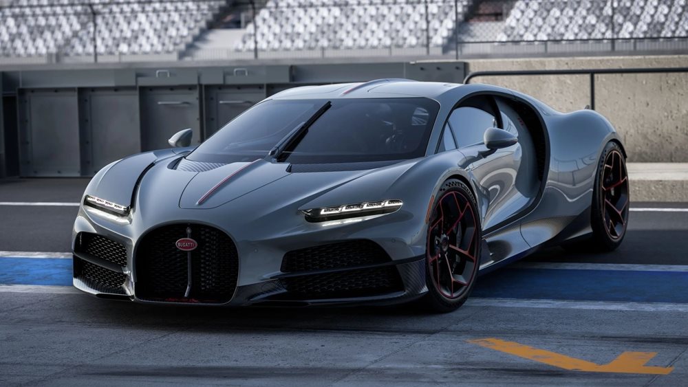 Η Bugatti το τερμάτισε-η Τourbillon Equipe Pur Sang έχει οκτώ τελικά εξάτμισης