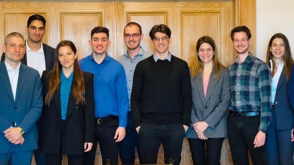 Από κοινού επένδυση του Family Office της Εριέττας Κούρκουλου-Λάτση και του Ομίλου Β. Βασιλειάδη στην Givelink