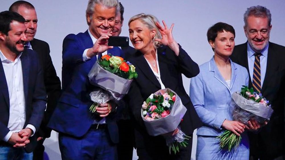 Politico: Η Ευρώπη μπροστά στη δική της &quot;ώρα Τραμπ&quot; - Η ακροδεξιά ήρθε για να μείνει