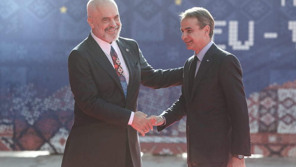 Οι διμερείς σχέσεις κρίνουν τη διεύρυνση της ΕΕ: Το παράδειγμα της Ελλάδας