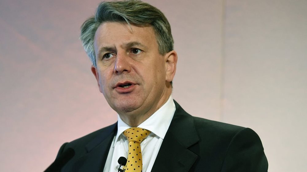 Μπεν βαν Μπέρντεν  CEO Shell: Το πλαφόν στην ενέργεια δεν θα βοηθήσει, χρειάζεται υποστήριξη των αδύναμων στρωμάτων