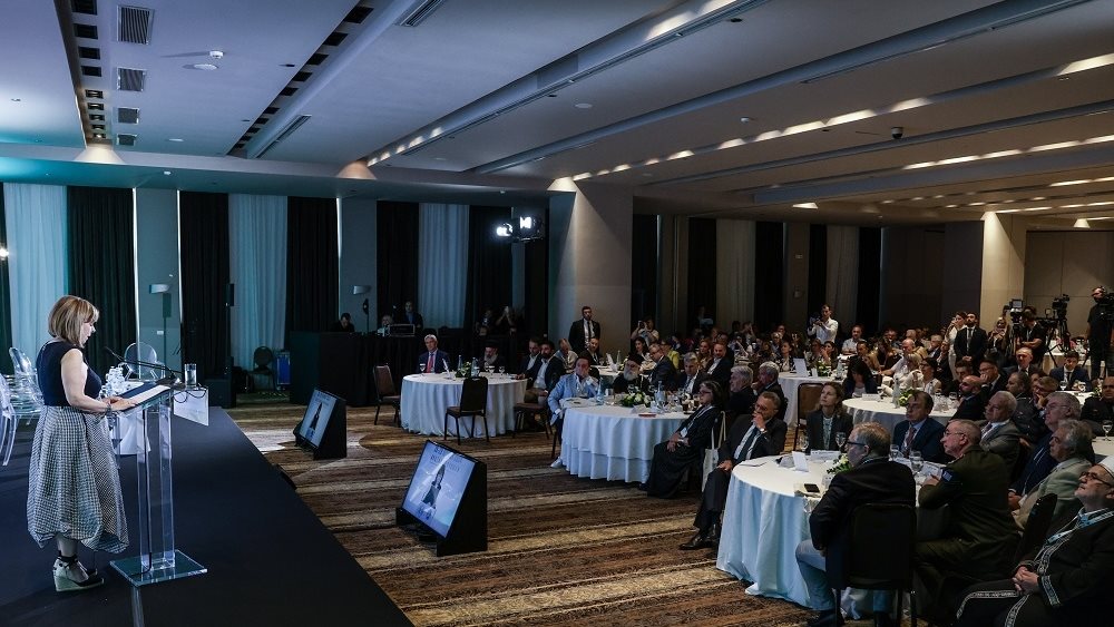 Δ. Μπερτσιμάς (MIT): Η AI μπορεί να οδηγήσει στην έγκυρη ανίχνευση πυρκαγιών και επέμβαση των αρχών