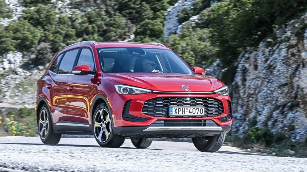 Δοκιμή MG ZS Max Hybrid+: Άνετο SUV με καλές επιδόσεις σε προσιτή τιμή