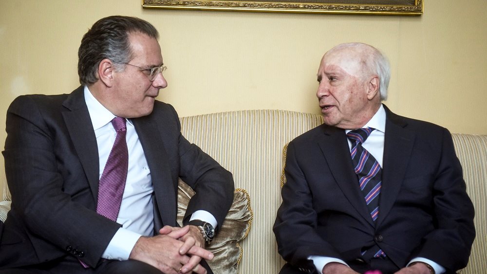 Κουμουτσάκος: Προϋπόθεση για λύση ένα όνομα αποδεκτό από τους Έλληνες