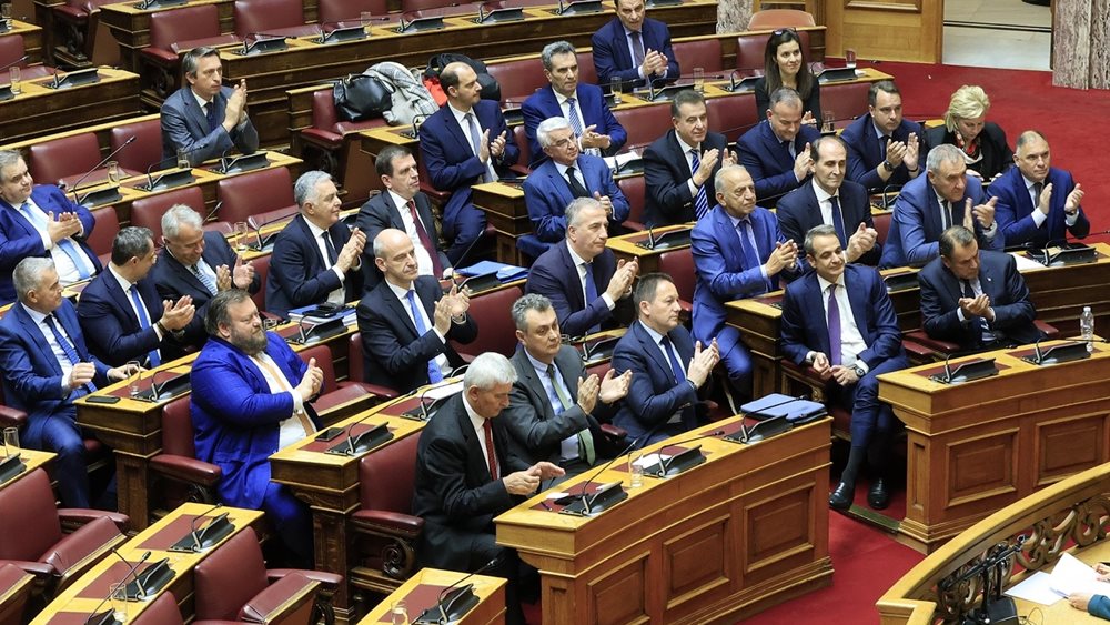 Ψηφίστηκε με 158 &quot;ναι&quot; ο προϋπολογισμός - 249 &quot;ναι&quot; στις δαπάνες του υπ. Άμυνας