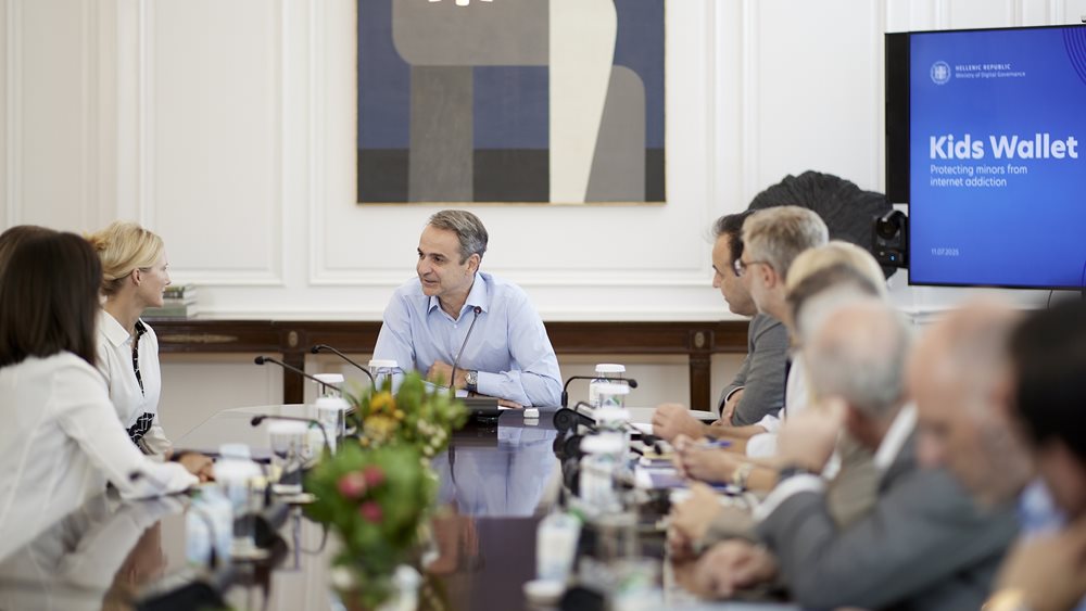 Συνάντηση Κ. Μητσοτάκη με την αντιπρόεδρο της Meta – Hγετικός ρόλος της Ελλάδας στην προστασία των παιδιών από τον ψηφιακό εθισμό