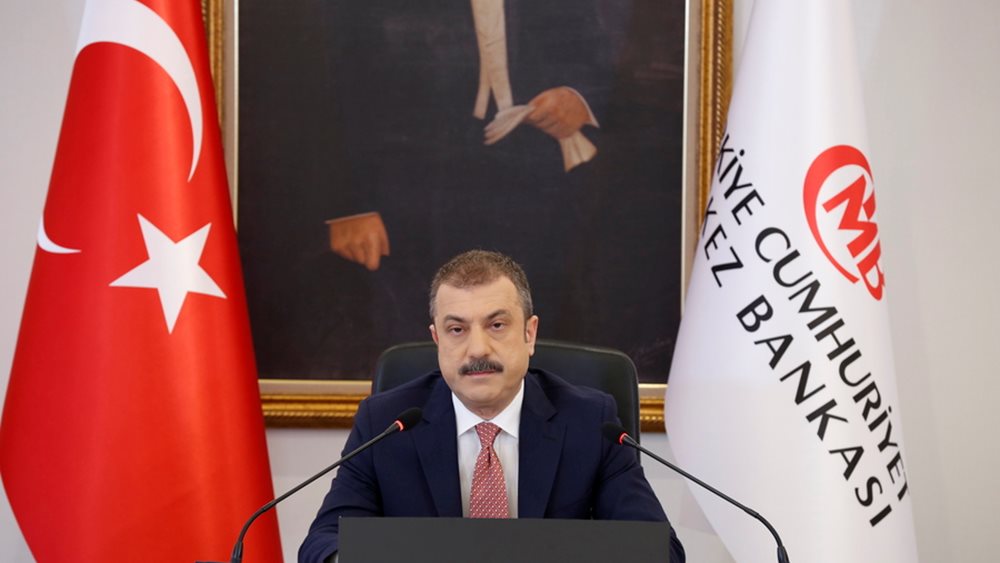 Άγνοια από τον Τούρκο Κεντρικό Τραπεζίτη: Δεν υπάρχει λόγος να υποτιμάται η λίρα - Πυρά κατά Fed και Πάουελ