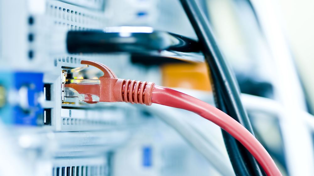 Stress - test για τις τηλεπικοινωνίες ο κορονοϊός και το "Μένουμε Σπίτι"