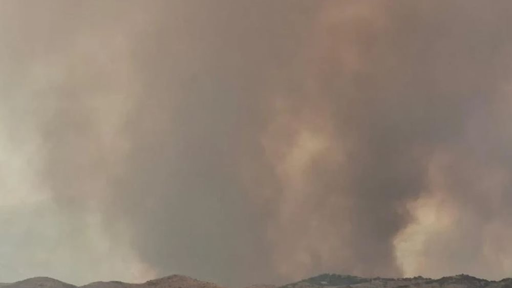 Αλβανία: Τρεις τραυματίες από πυρκαγιά στο Δέλβινο - Κάηκαν μια εκκλησία και 10 ακατοίκητα σπίτια