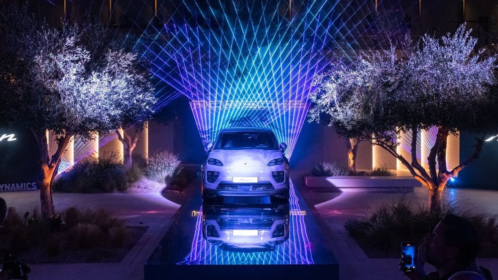 Η νέα Porsche Macan ήρθε στην Ελλάδα με ένα glamorous πάρτι
