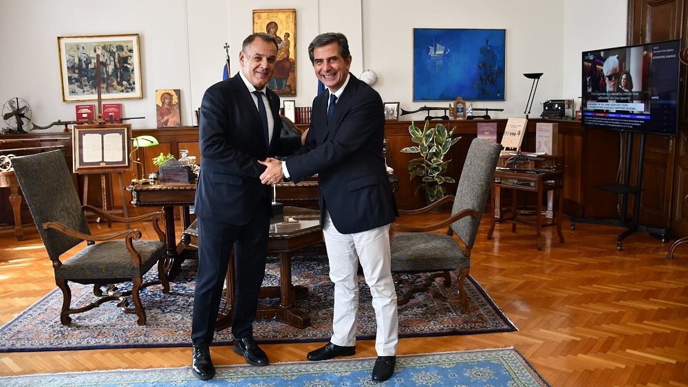Γεωπολιτικές εξελίξεις και μεταναστευτικό στο επίκεντρο της συνάντησης Ν. Παναγιωτόπουλου - Κ. Γκιουλέκα