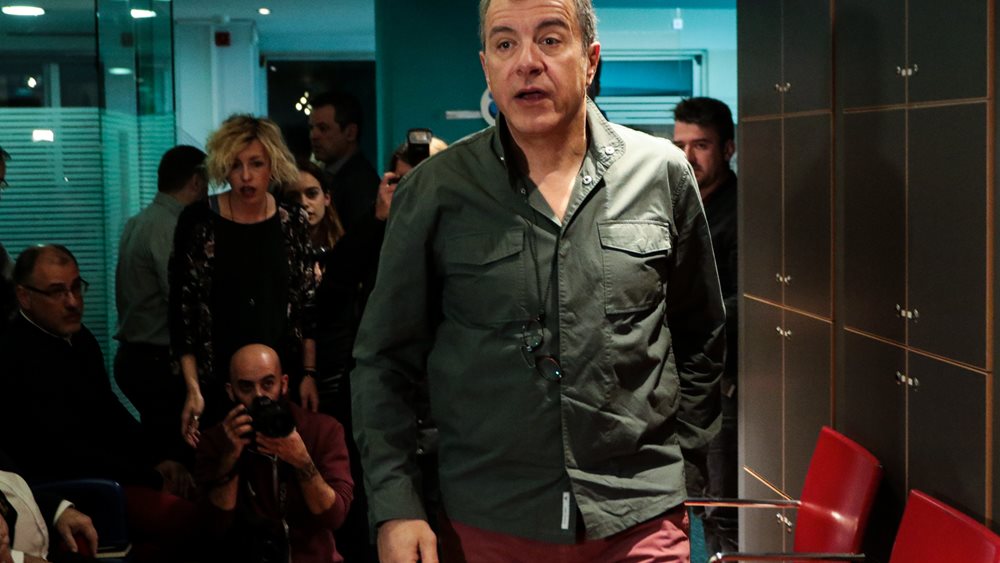 Ώρα αποφάσεων για Ποτάμι - Θεοδωράκης: &quot;Δεν θα λέμε σε όλα όχι&quot;