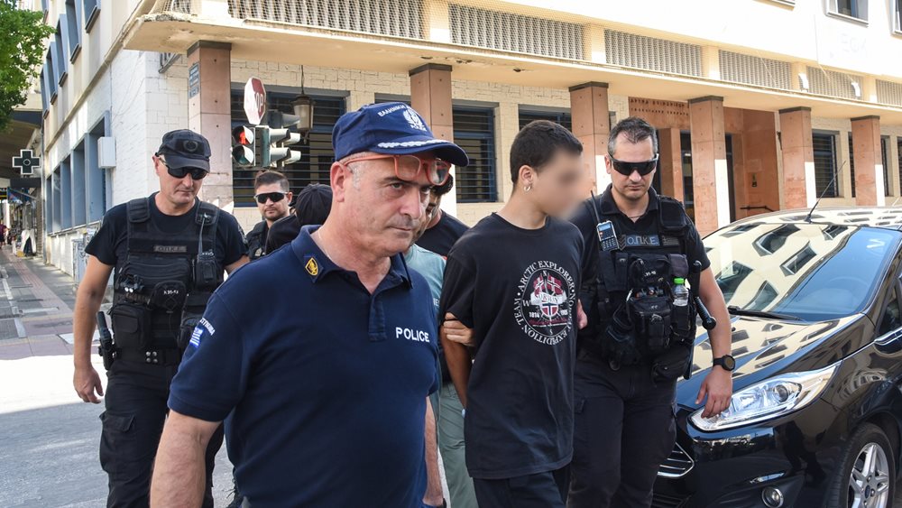 Πάτρα: Άλλαξαν τις καταθέσεις τους οι δύο κατηγορούμενοι για εμπρησμό – 'Είχαμε πάει να δούμε τη φωτιά'