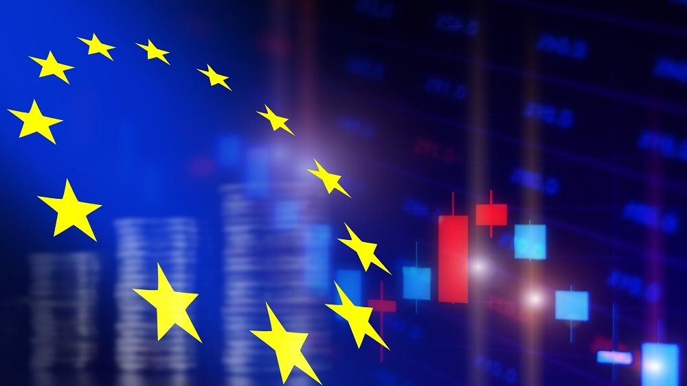 Με μεικτά πρόσημα έκλεισαν οι ευρωαγορές με το βλέμμα στις κεντρικές τράπεζες.
