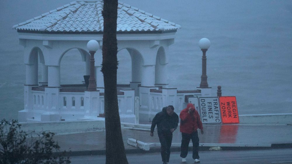 Ανεμοστρόβιλοι και καταιγίδες στις ΗΠΑ: Τουλάχιστον 18 οι νεκροί