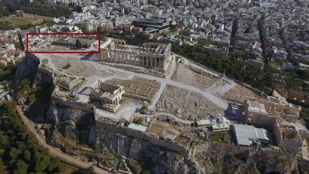 ΥΠΠΟ: Αποκαθίσταται και αποδίδεται επισκέψιμο το μυκηναϊκό τείχος, στο ανατολικό τμήμα της Ακρόπολης των Αθηνών