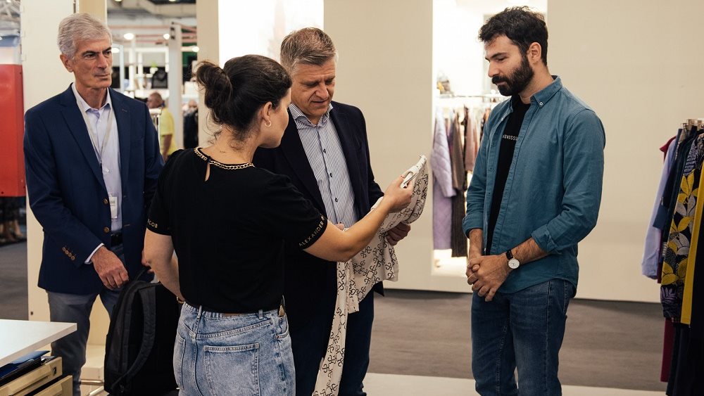 Συμφωνίες άνω των €2 εκατ. στον κλάδο ένδυσης-κλωστοϋφαντουργίας