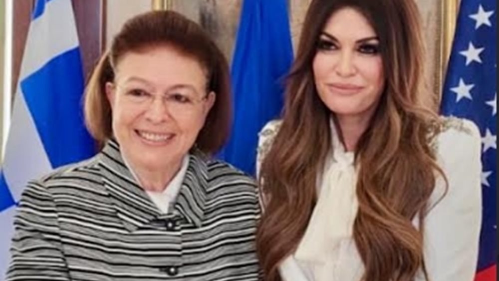 Συνάντηση Λ. Μενδώνη - Κ. Γκίλφοϊλ: Στο επίκεντρο αντιμετώπιση της παράνομης διακίνησης πολιτιστικών αγαθών και συνεργασίες