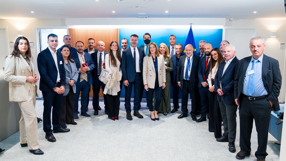 Οι προκλήσεις του κλάδου του λιανεμπορίου στο επίκεντρο εκδήλωσης που διοργάνωσε ο Δ. Τσιόδρας με τον ΣΕΛΠΕ στις Βρυξέλλες