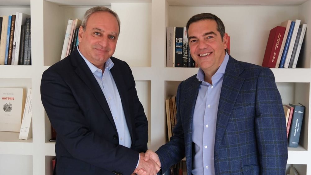 Συνάντηση του Αλ. Τσίπρα με τον Γ.Γ. του ΑΚΕΛ Στ. Στεφάνου
