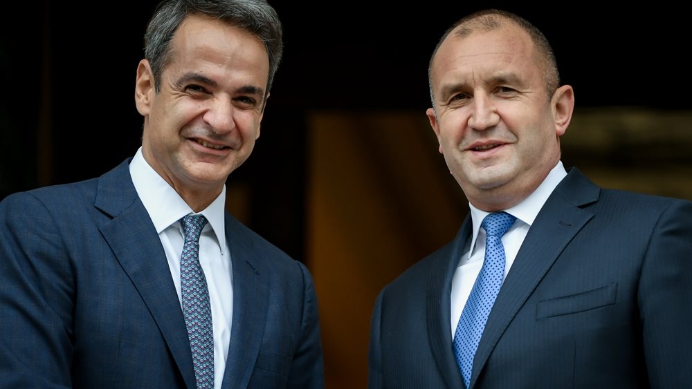 Συνάντηση Μητσοτάκη με τον πρόεδρο της Βουλγαρίας Ρούμεν Ράντεφ