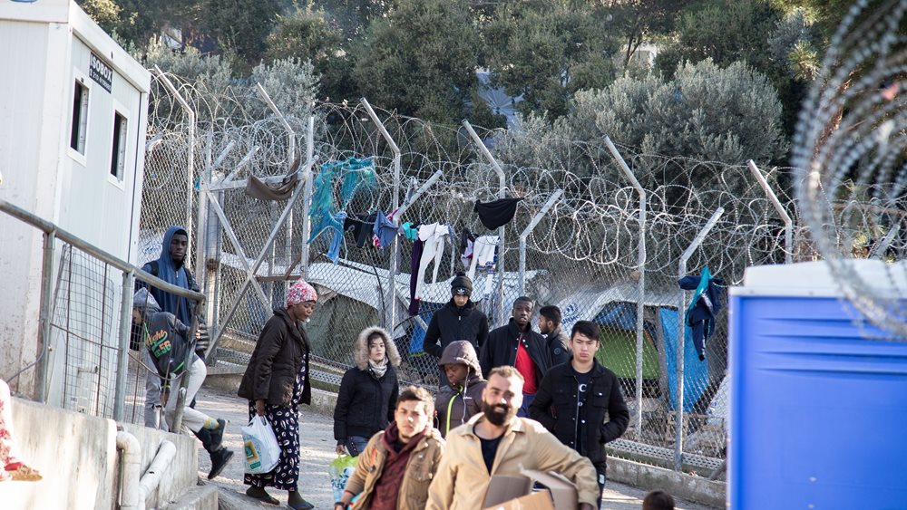 Sabah: Η Ελλάδα ανοίγει &quot;δεύτερο στρατόπεδο εκπαίδευσης τρομοκρατών&quot;