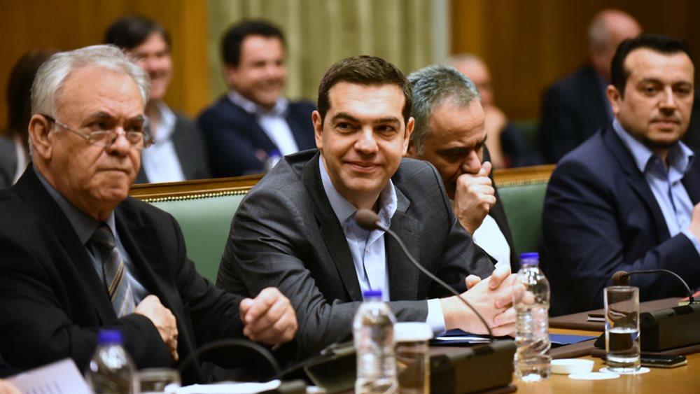 Τσίπρας: Η συμφωνία είναι υπερασπίσιμη - Δουλέψτε!
