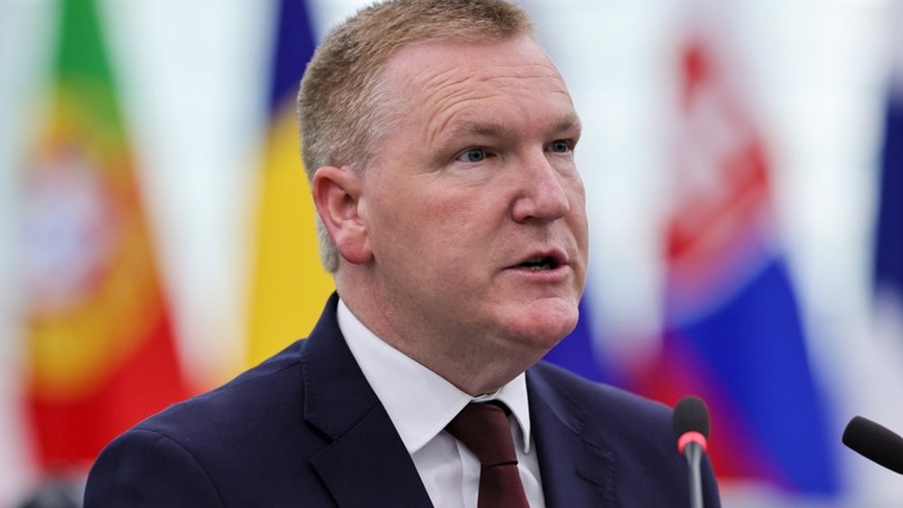 Νέα &quot;κόκκινη γραμμή&quot; από ΕΕ στον Τραμπ: &quot;Μην μείνουν ατιμώρητα&quot; τα εγκλήματα Πούτιν στην Ουκρανία