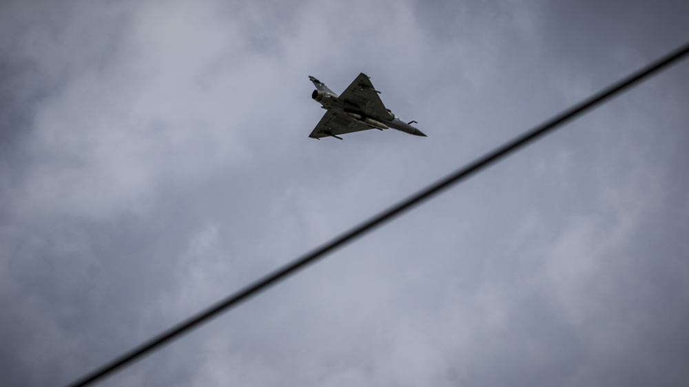 Σε εξέλιξη οι έρευνες για τα αίτια της συντριβής του Μιράζ